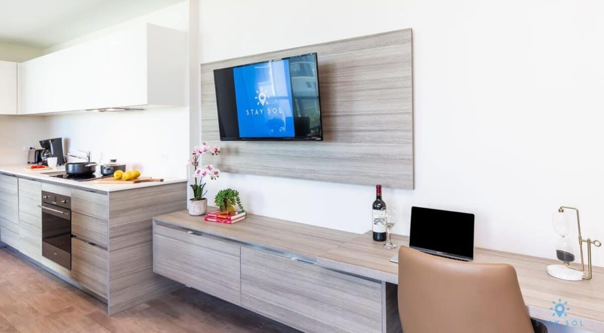 Best Stay - Rooftop Pool - Hollywood Beach Board - Walk Exterior photo